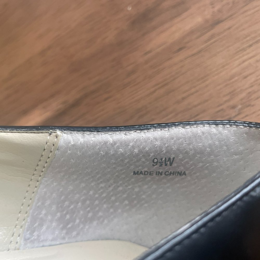 Fitzwell Yara Patent Leather Kitten Heel Pumps, Black, Size 9.5W - Picture 5 of 10